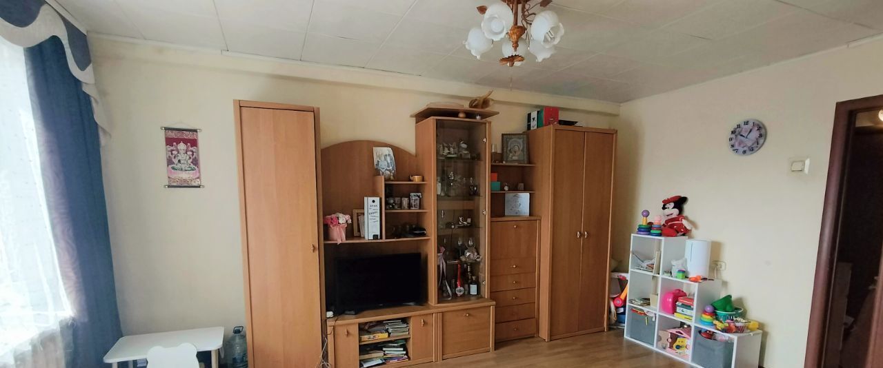 квартира г Череповец р-н Индустриальный ул Бардина 13а фото 4