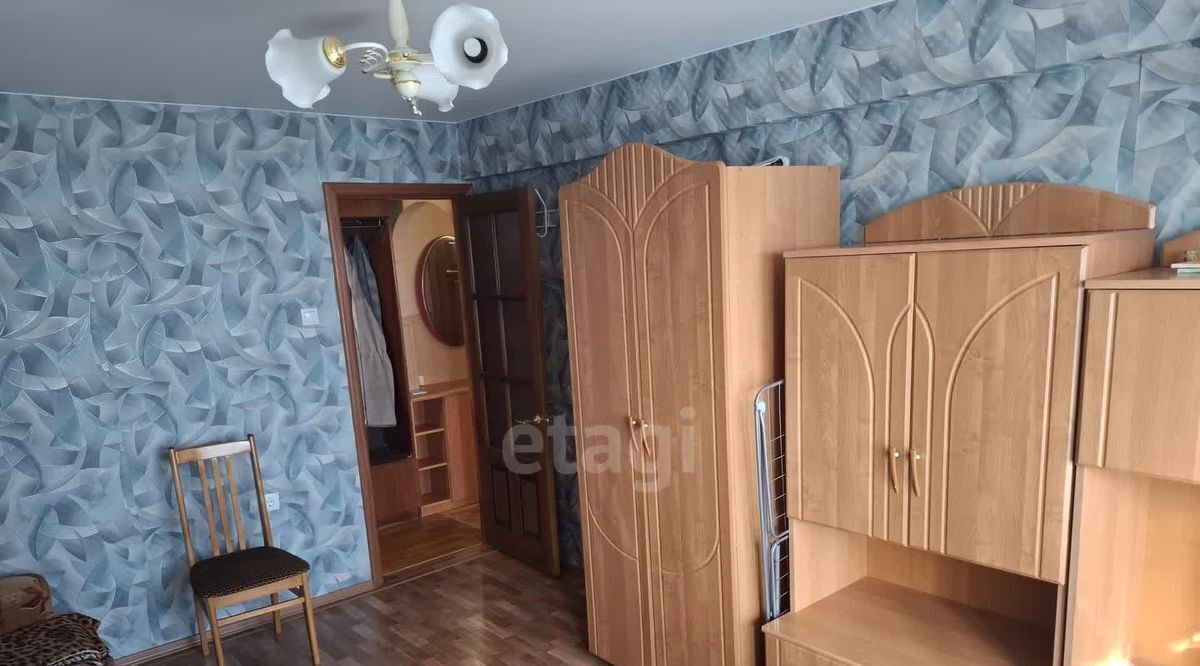 квартира г Волгоград р-н Кировский ул 64-й Армии 34а фото 3