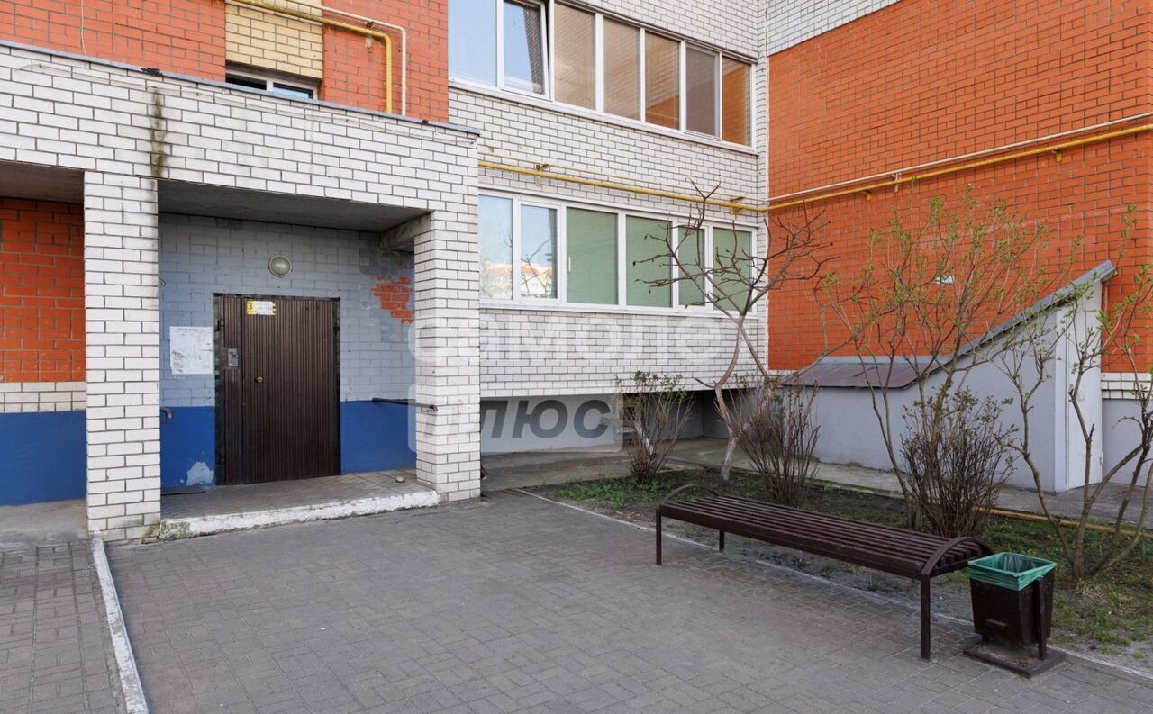 квартира г Брянск р-н Володарский ул Красный Маяк 104 фото 6