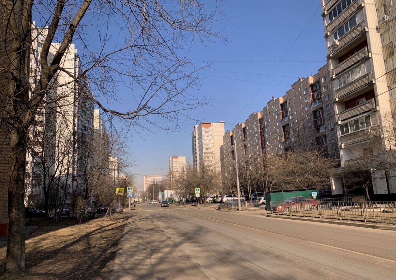 квартира г Москва метро Волжская б-р Волжский 47 фото 9