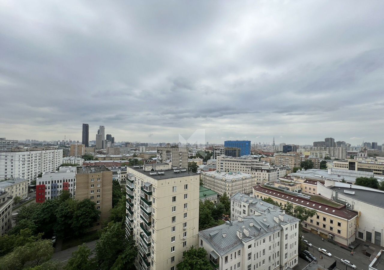 квартира г Москва метро Серпуховская пер Большой Строченовский 9 фото 2