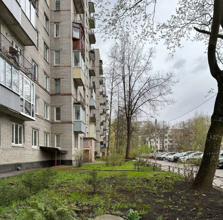 квартира г Санкт-Петербург метро Проспект Ветеранов ул Солдата Корзуна 7 фото 1