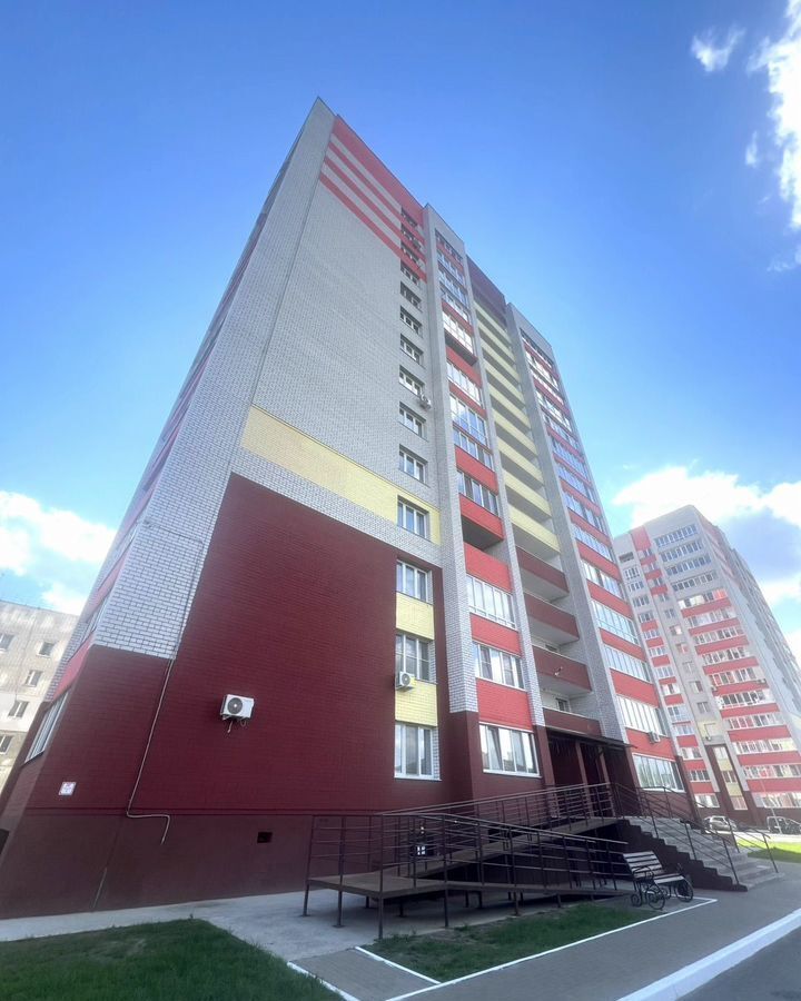 квартира г Брянск р-н Советский ул Спартаковская 114б фото 1