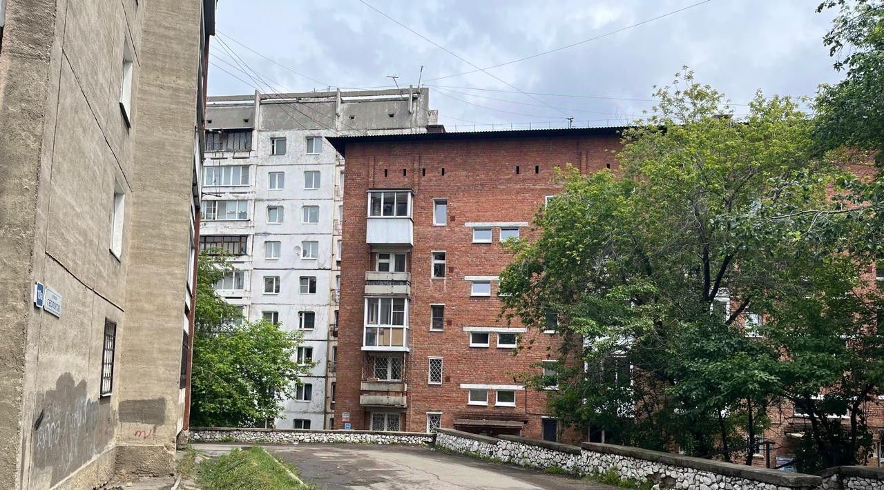 квартира г Иркутск р-н Свердловский ул Геологов 12а фото 1