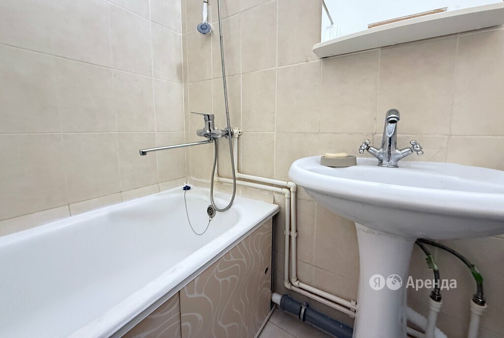 квартира г Москва метро Селигерская ул Дегунинская 12к/1 фото 9