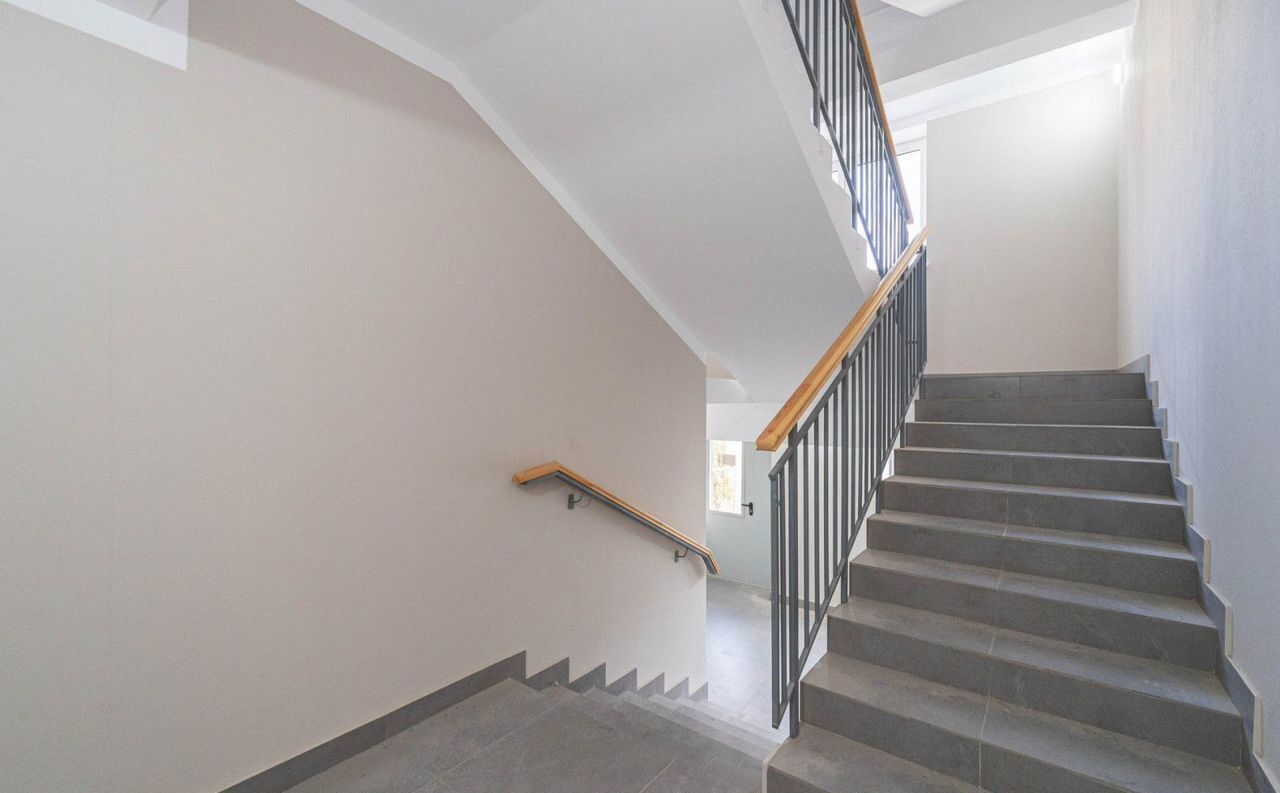квартира г Калининград р-н Центральный ул Сержанта Мишина 81к/3 фото 6