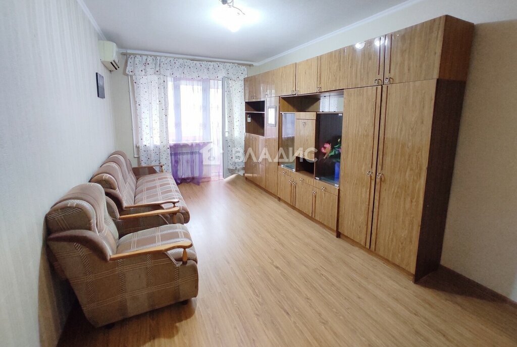 квартира р-н Ейский г Ейск ул Коммунистическая 49/3 фото 3