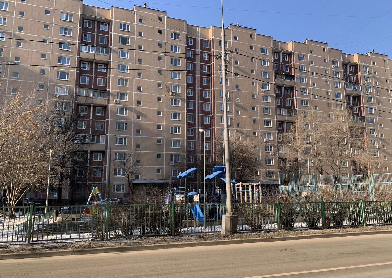 квартира г Москва метро Волжская б-р Волжский 47 фото 9