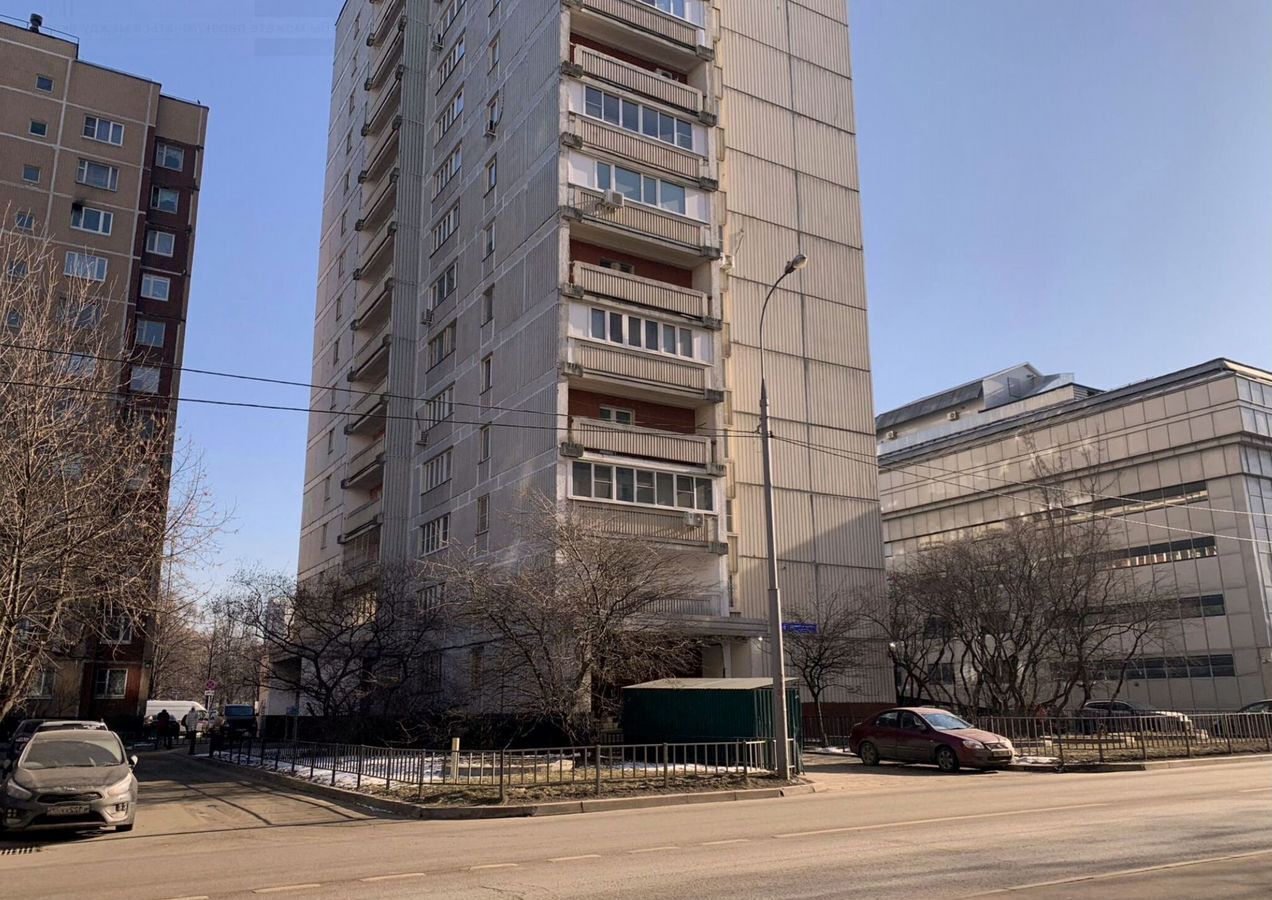 квартира г Москва метро Волжская б-р Волжский 43 фото 8