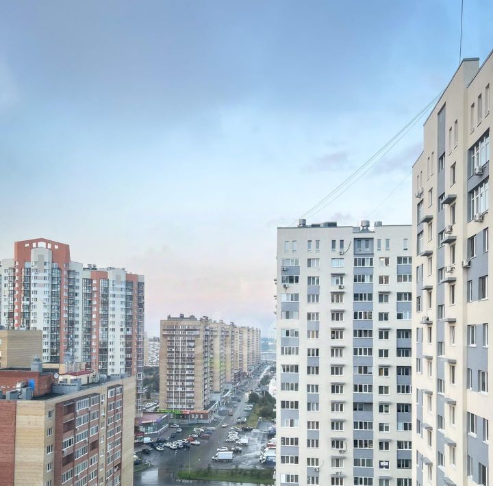 квартира г Тюмень р-н Центральный ул Газовиков 35 фото 11