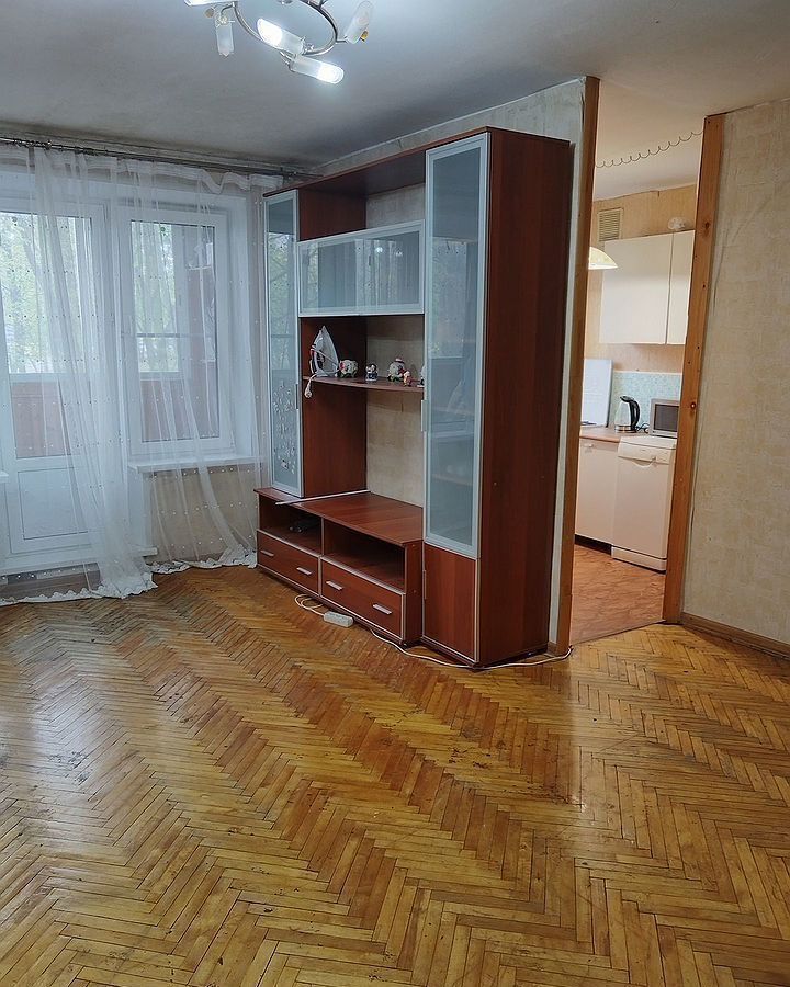 квартира г Москва метро Чертановская б-р Черноморский 5к/3 фото 2