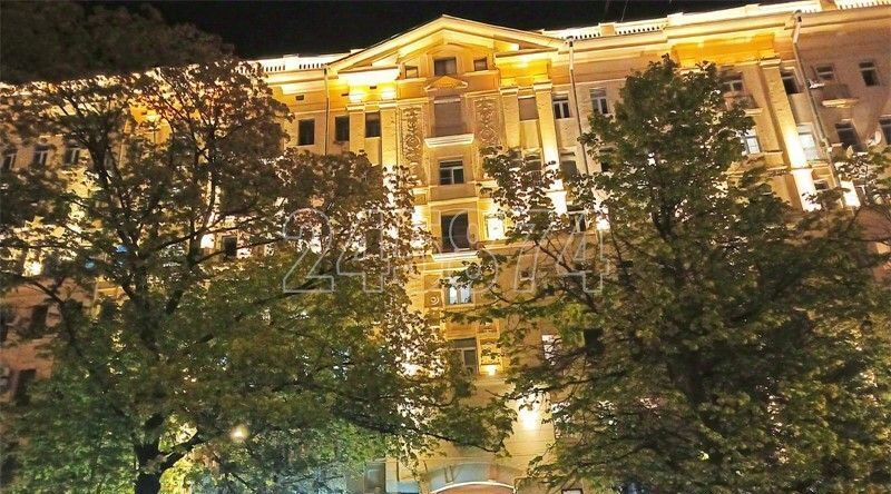 комната г Москва метро Курская ул Казакова 3с/1 фото 1
