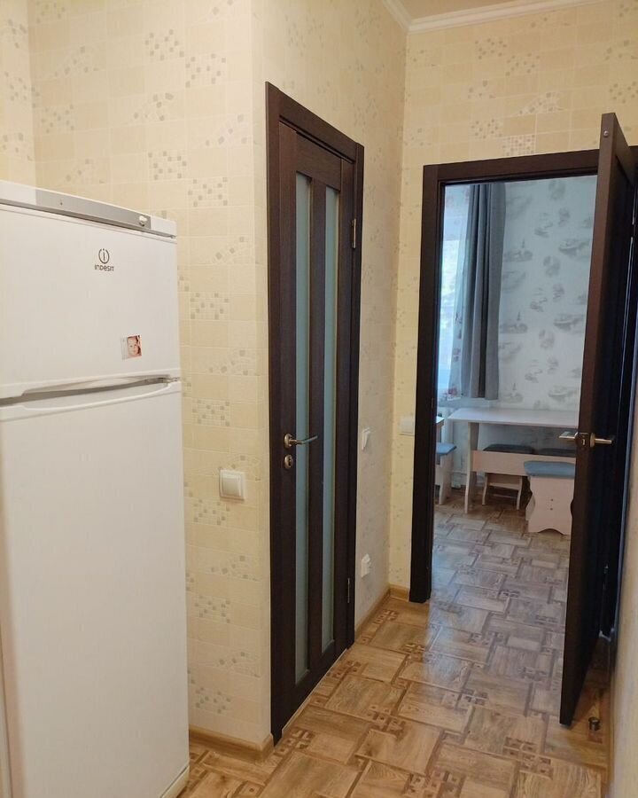 квартира г Воронеж р-н Ленинский ул 20-летия Октября 38б фото 8