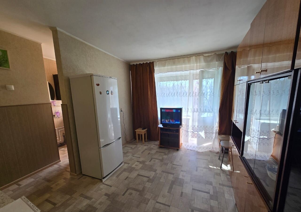 квартира г Челябинск р-н Тракторозаводский ул Артиллерийская 57 фото 4
