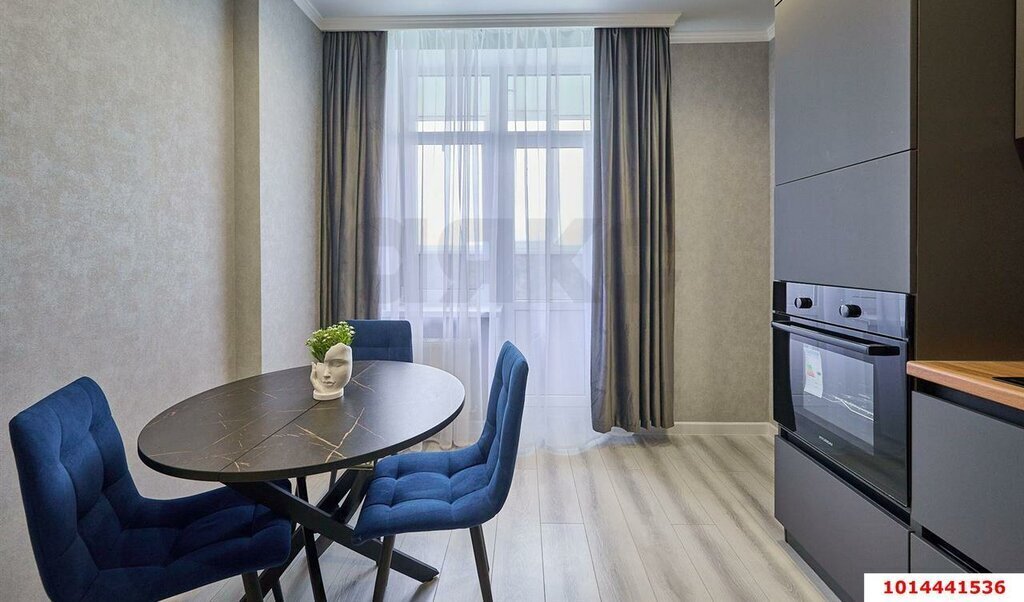 квартира г Краснодар ул им. Героя Яцкова И.В. 19к/3 фото 4