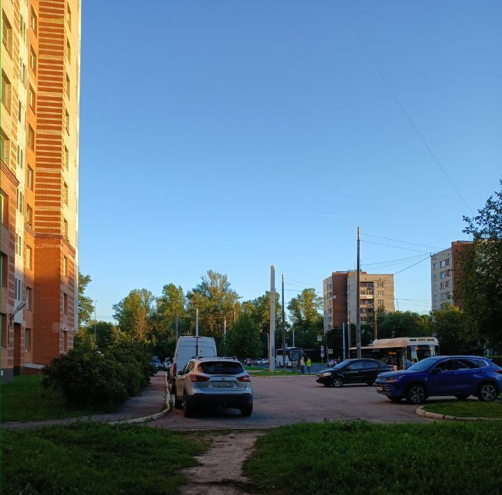 гараж г Санкт-Петербург метро Ломоносовская ул Седова 60 фото 1