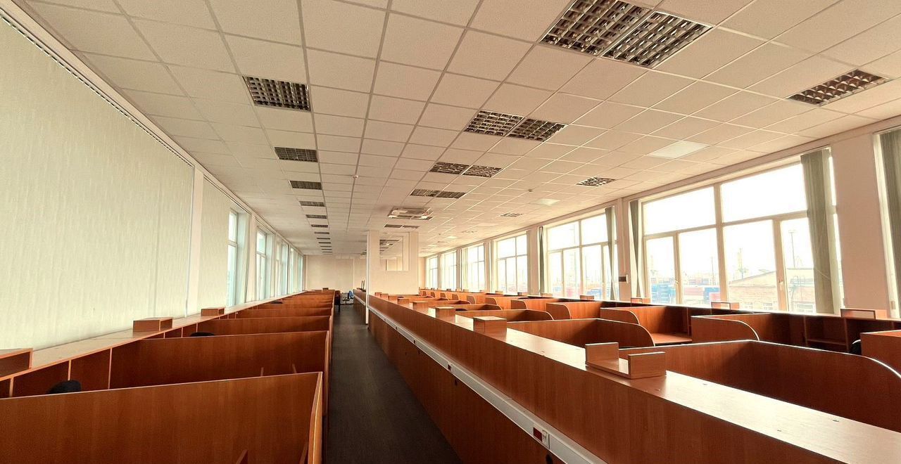 офис г Санкт-Петербург метро Кировский Завод пр-кт Стачек 47к/2 фото 3