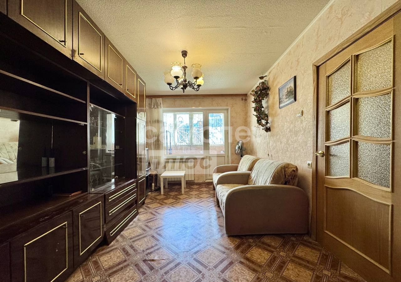 квартира г Нижний Новгород Ленинская ул Даргомыжского 19к/2 фото 2