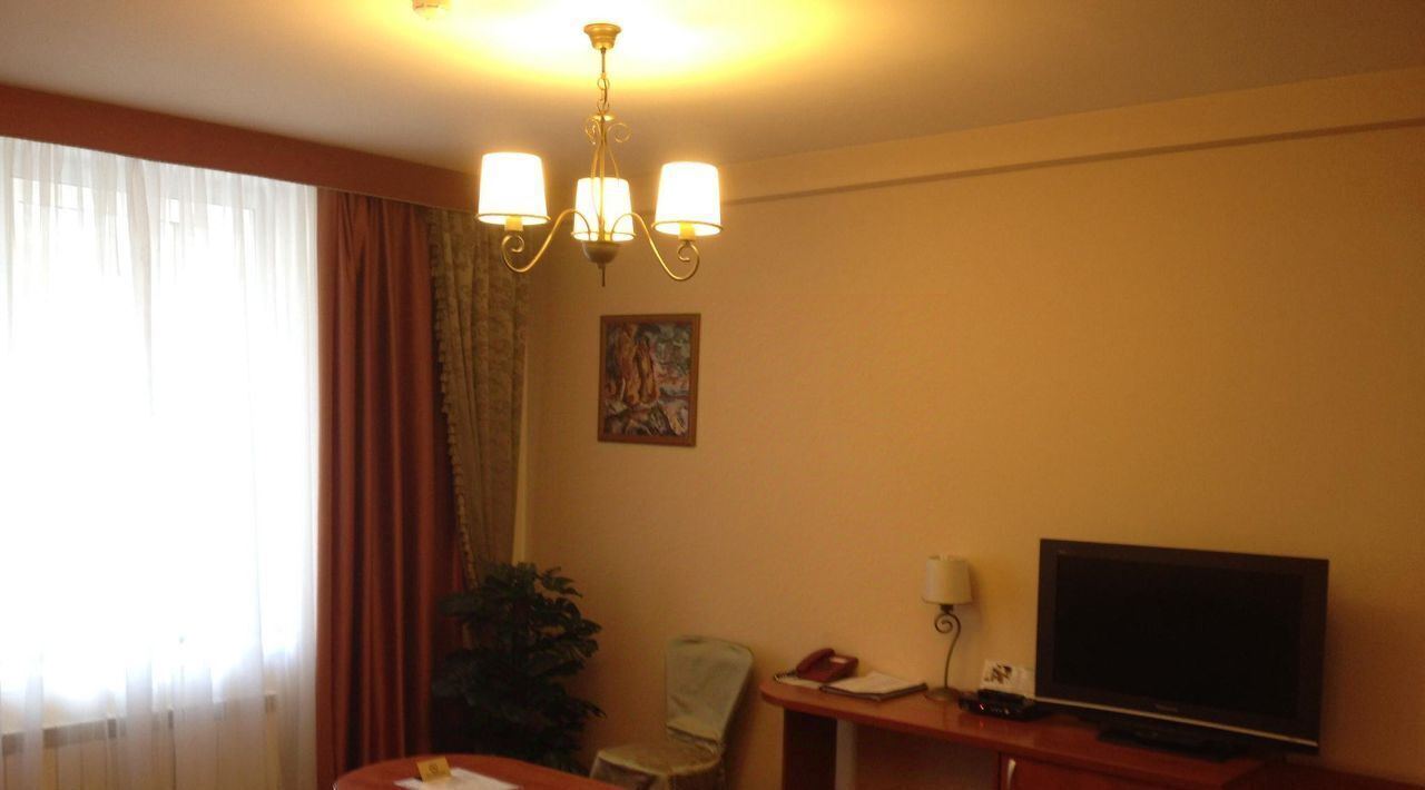 комната г Екатеринбург Геологическая ул Радищева 33 фото 4