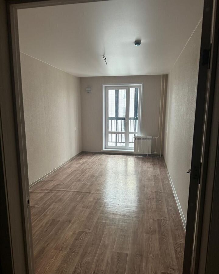 квартира г Красноярск р-н Железнодорожный ул Дубровинского 110г фото 2
