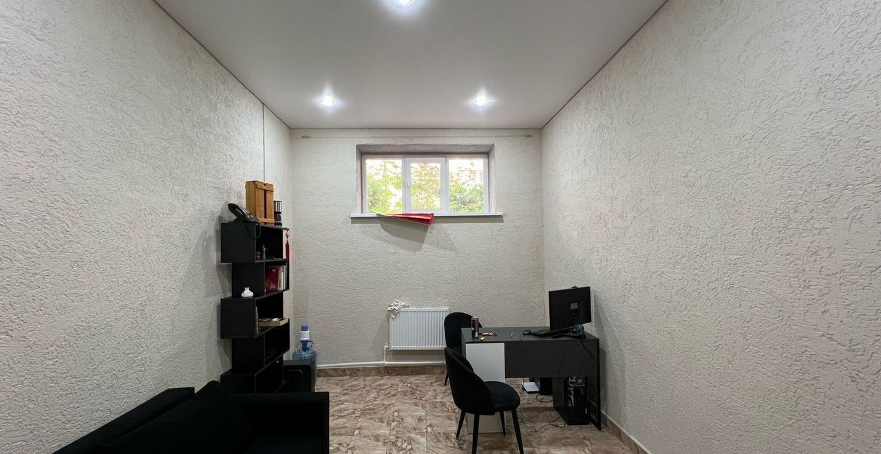 офис г Краснодар р-н Прикубанский Музыкальный ул им. Сергея Есенина 108/9в фото 1