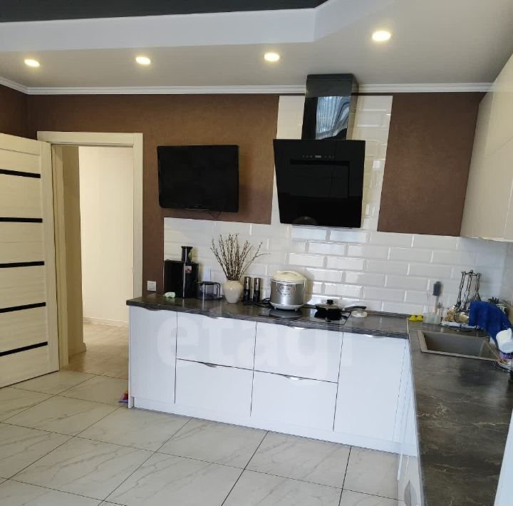 квартира г Оренбург р-н Дзержинский ул Автомобилистов 2/2 фото 3