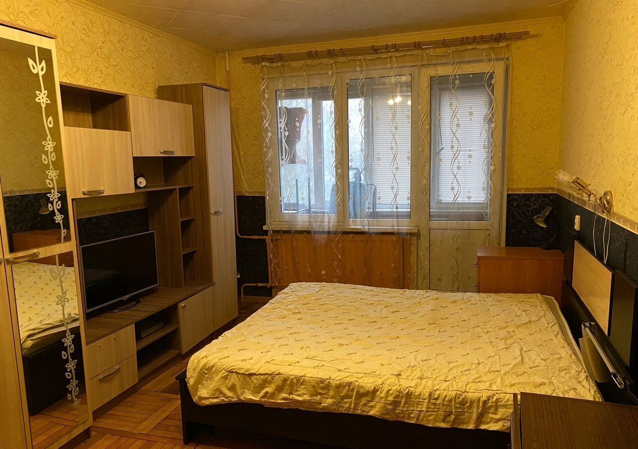 квартира г Санкт-Петербург метро Проспект Ветеранов пр-кт Маршала Жукова 33к/1 фото 2