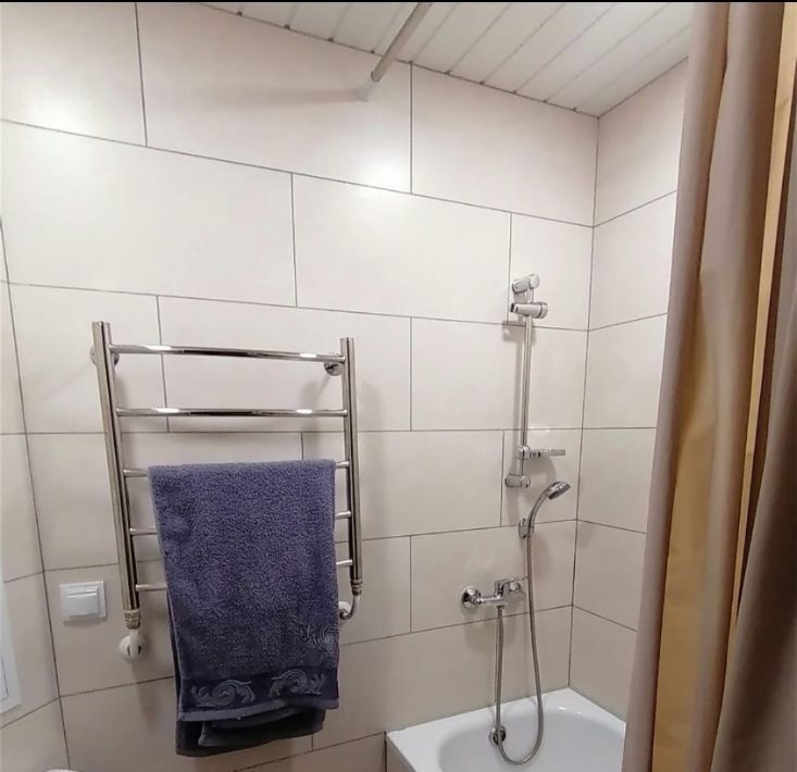 квартира г Калининград р-н Ленинградский ул Маршала Жукова 10 фото 8