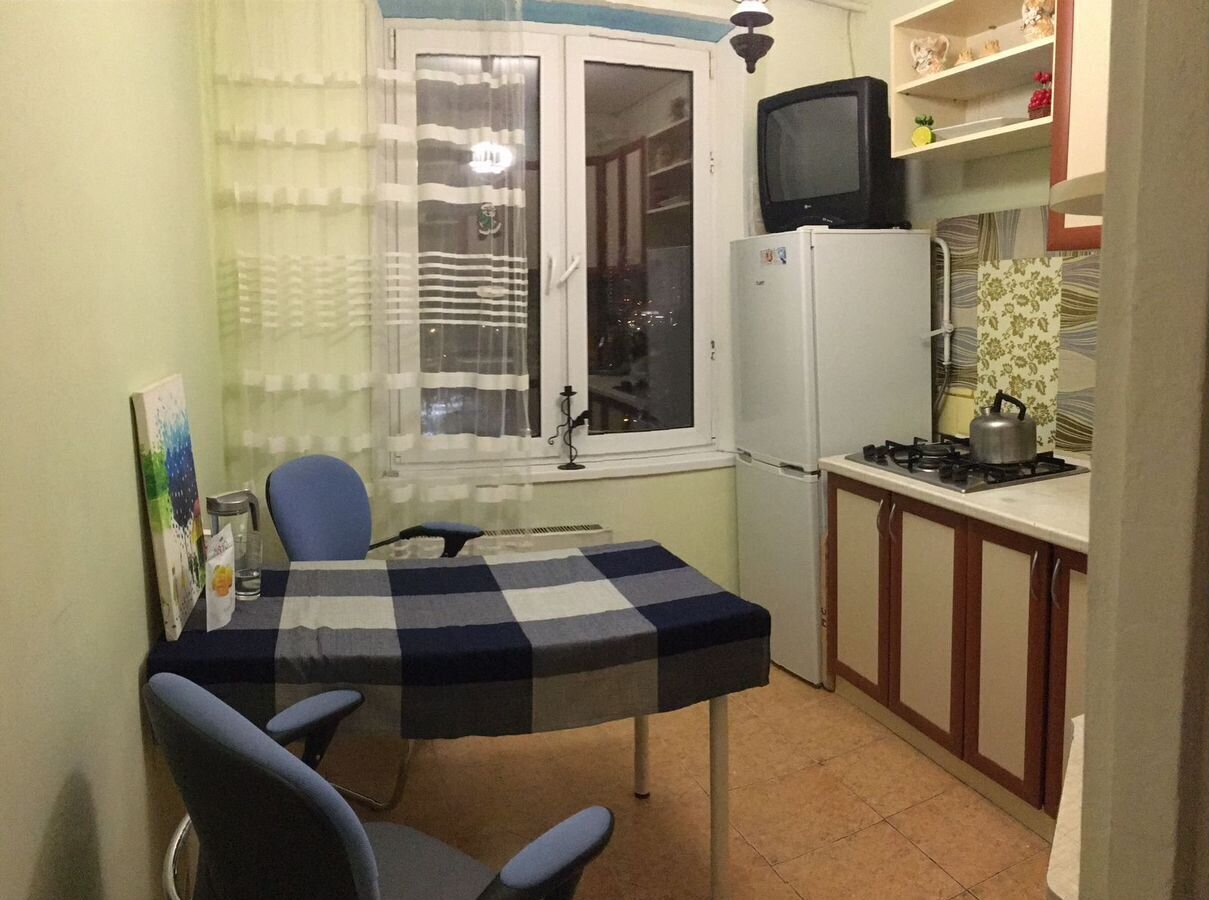 комната г Москва метро Юго-Западная ул 26-ти Бакинских Комиссаров 1к/3 фото 2