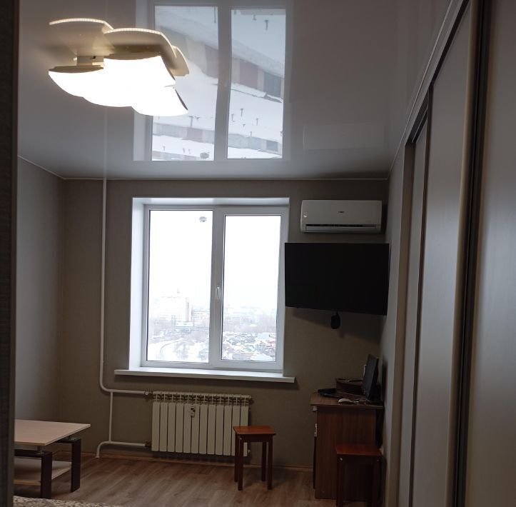 квартира г Саратов р-н Заводской ул им Кривохижина Александра 4 фото 2