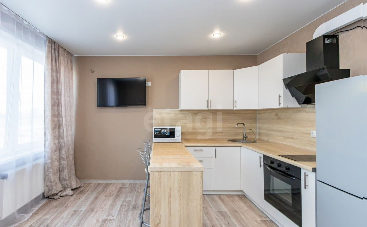 квартира г Тюмень р-н Калининский ул Ставропольская 160/1 фото 2