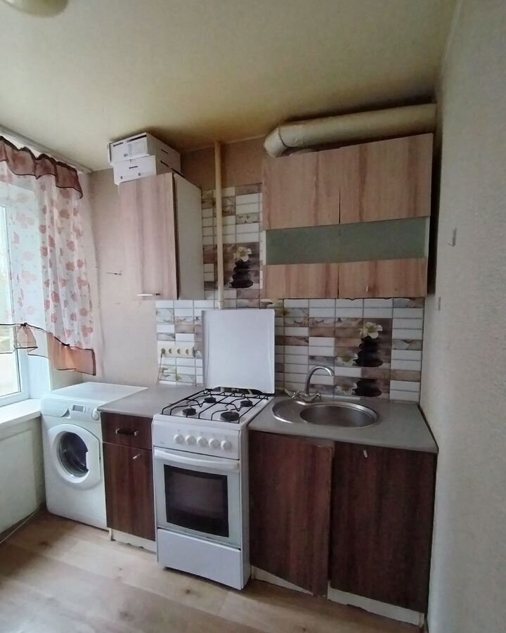 квартира г Волгоград р-н Тракторозаводский Посёлок ГЭС ул им. академика Бардина 19 фото 2