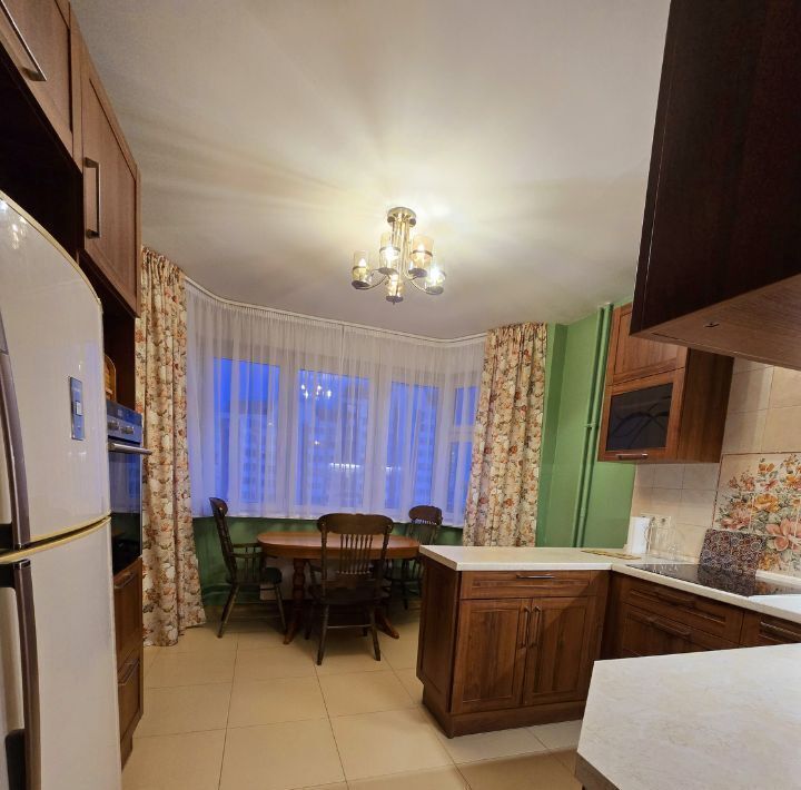 квартира г Москва метро Сходненская б-р Химкинский 14к/3 фото 1