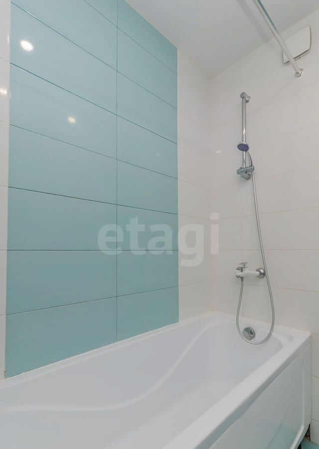 квартира г Тюмень р-н Центральный ул Велижанская 70к/1 фото 13