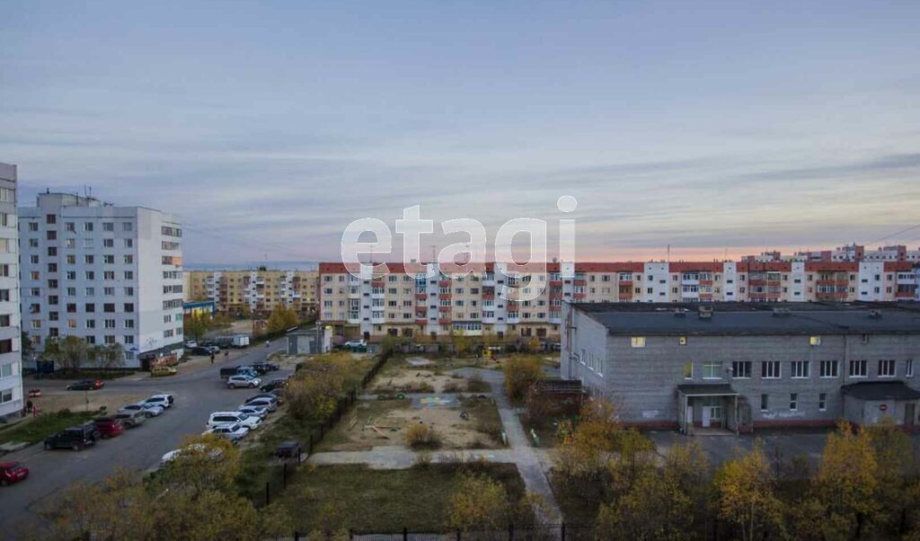 квартира г Новый Уренгой пр-кт Ленинградский 10 фото 2