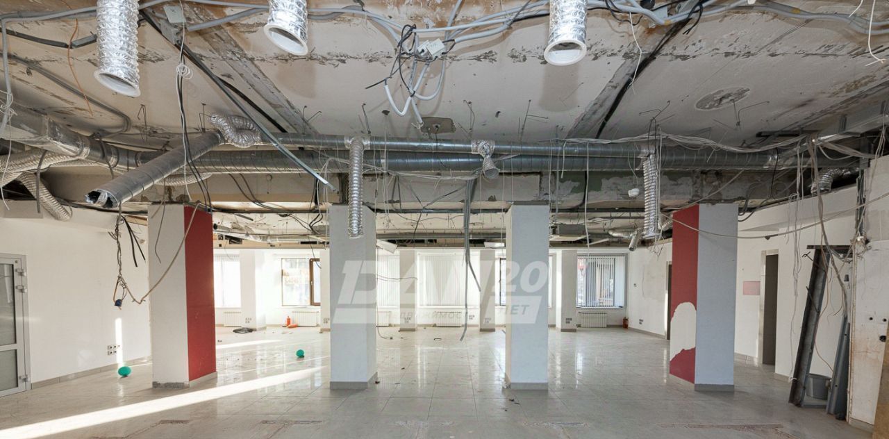 торговое помещение г Челябинск р-н Калининский ул Кирова 2 фото 1