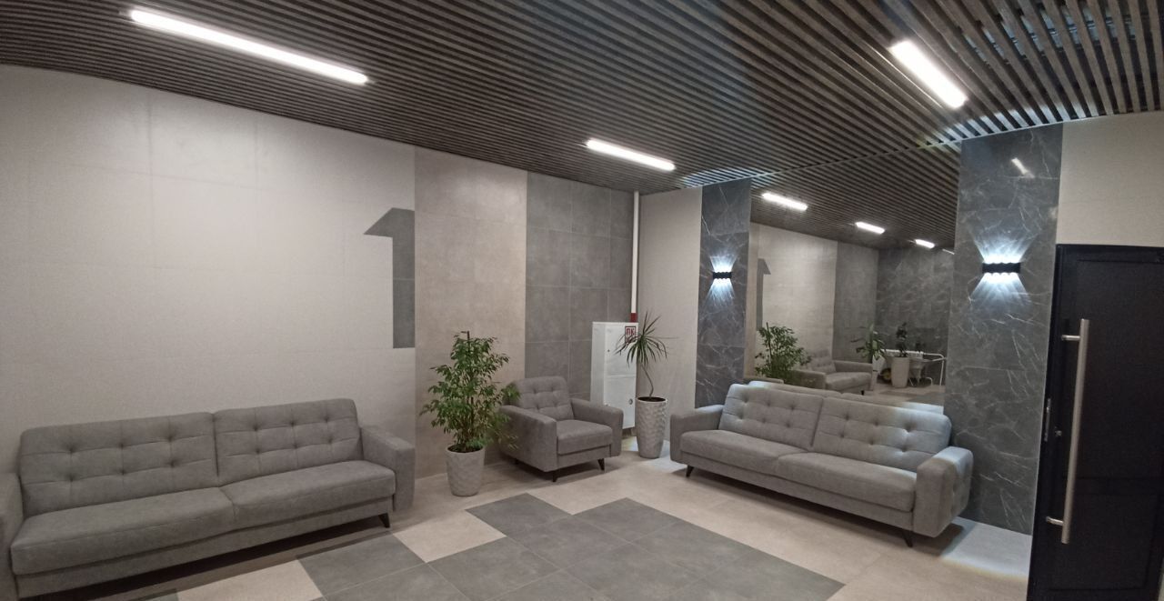 квартира г Тольятти р-н Автозаводский ул Фрунзе 2в фото 3