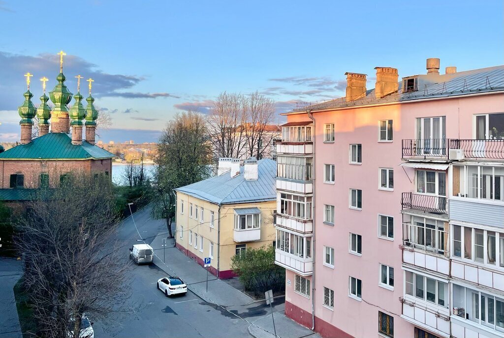квартира г Ярославль ул Суркова 6 фото 14
