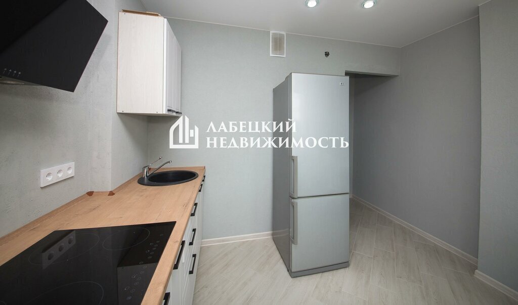 квартира г Ярославль ул Брагинская 18к/3 фото 9