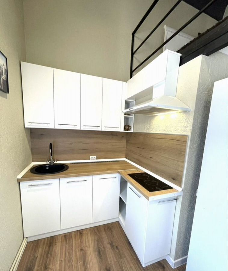 квартира г Барнаул р-н Центральный ул Интернациональная 72а фото 6
