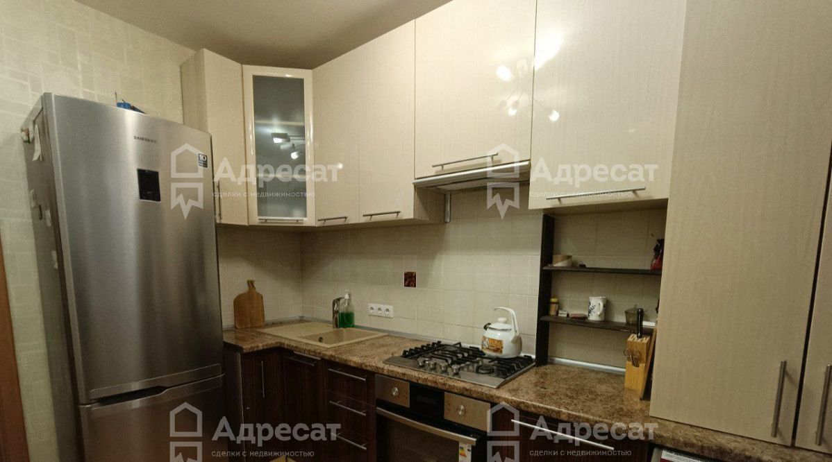 квартира г Волгоград р-н Советский ул им. Грибанова 2а фото 1