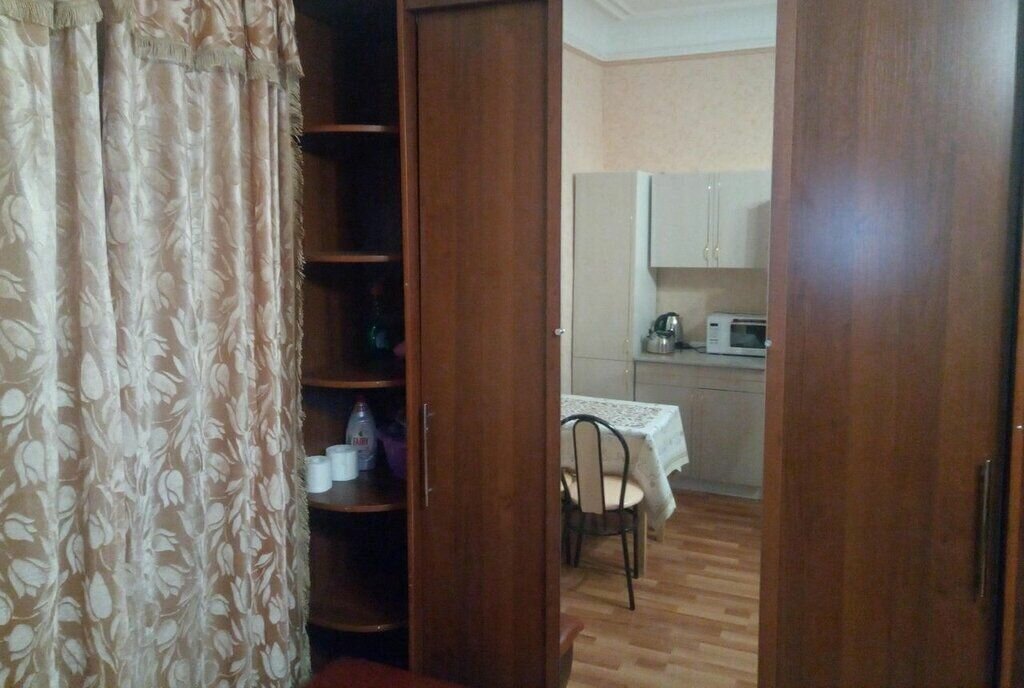 комната г Санкт-Петербург метро Чкаловская ул Большая Зеленина 31/1 фото 1