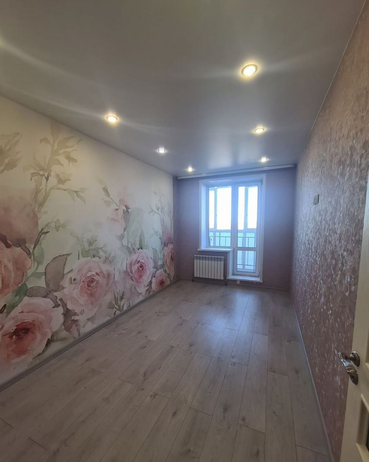 квартира г Новосибирск ул Лейтенанта Амосова 74 фото 2