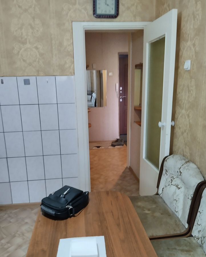 квартира г Омск р-н Кировский ул Дмитриева 15/2 фото 9
