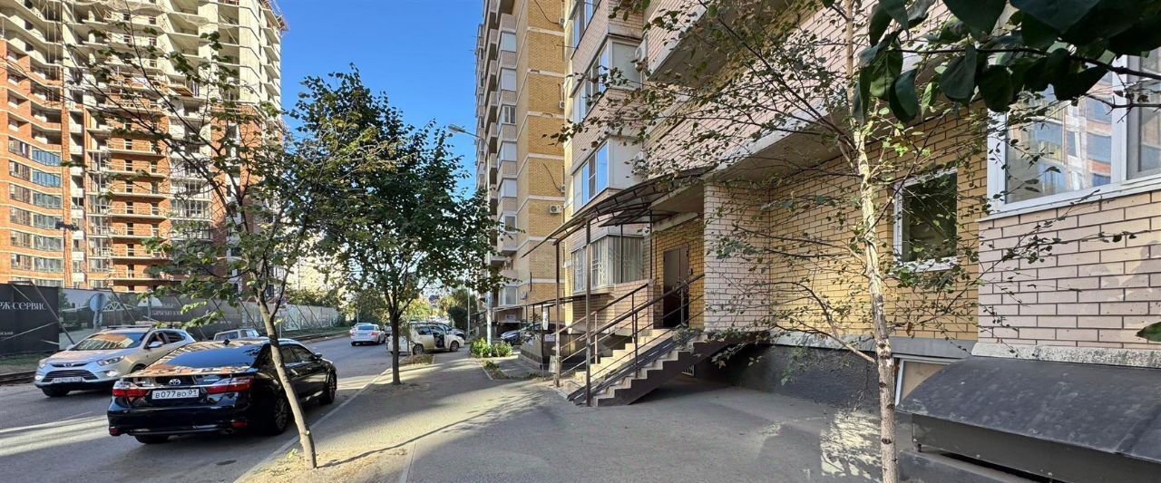квартира г Краснодар р-н Прикубанский ул им. Симиренко 37к/2 фото 12