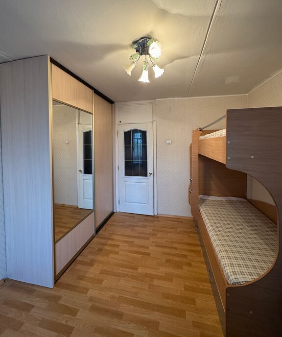 квартира г Челябинск ул Комарова 114а фото 8