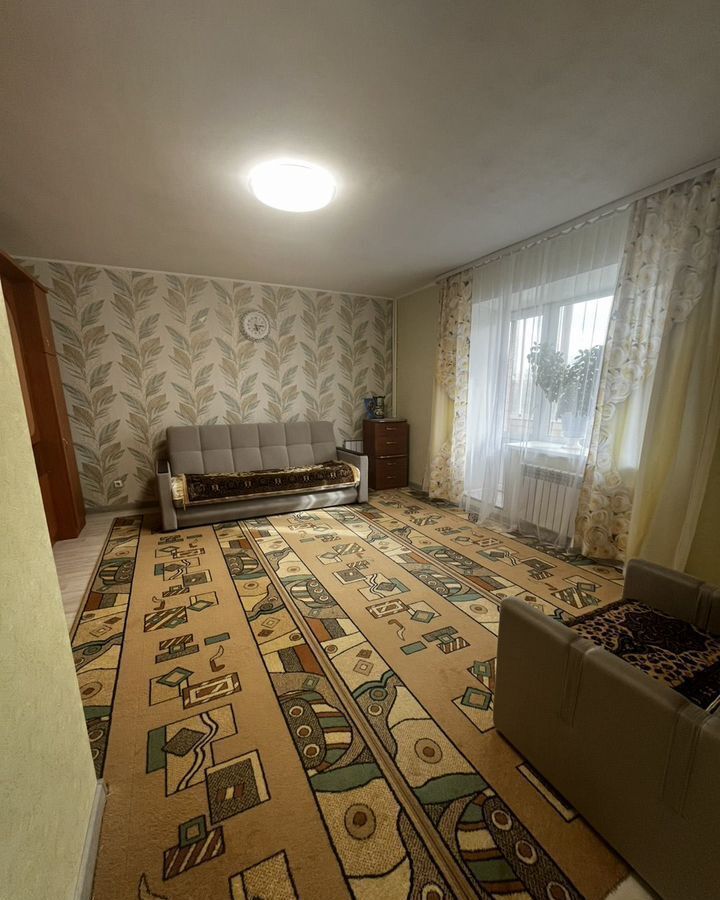 квартира г Ирбит ул Стекольщиков 2в фото 8