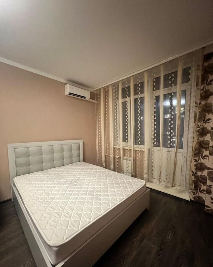 квартира г Красноярск р-н Свердловский наб Ярыгинская 21 фото 3