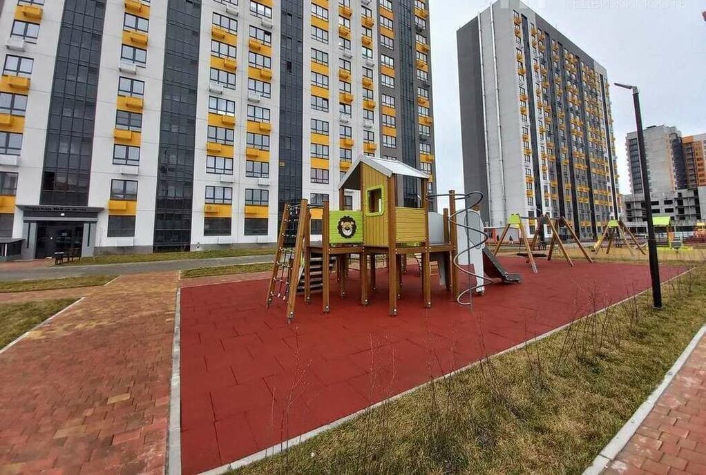 квартира г Воронеж ул Полковника Богомолова 7 фото 2