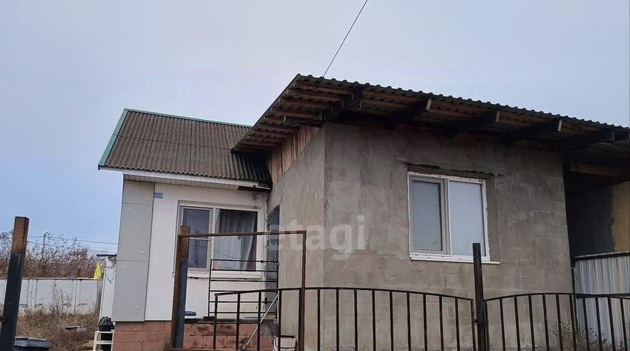 дом г Белгород Восточный ул Большетроицкая фото 1